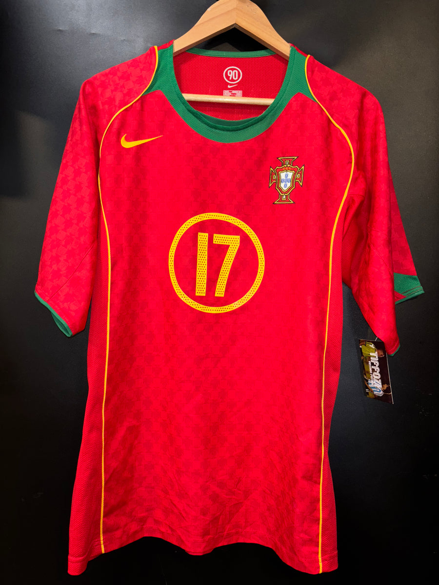 PORTUGAL RONALDO 2004-2005 ORIGINAL JERSEY Size L