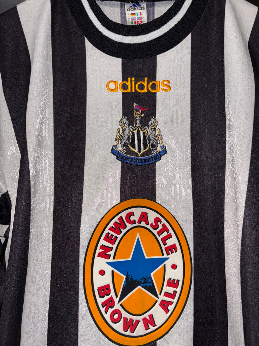 NEWCASTLE UNITED ASPRILLA 1997-1998 ORIGINAL JERSEY Size L