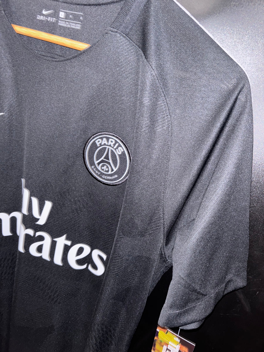 PSG PARIS SAINT GERMAIN MBAPPE ORIGINAL 2017-2018  JERSEY SIZE L