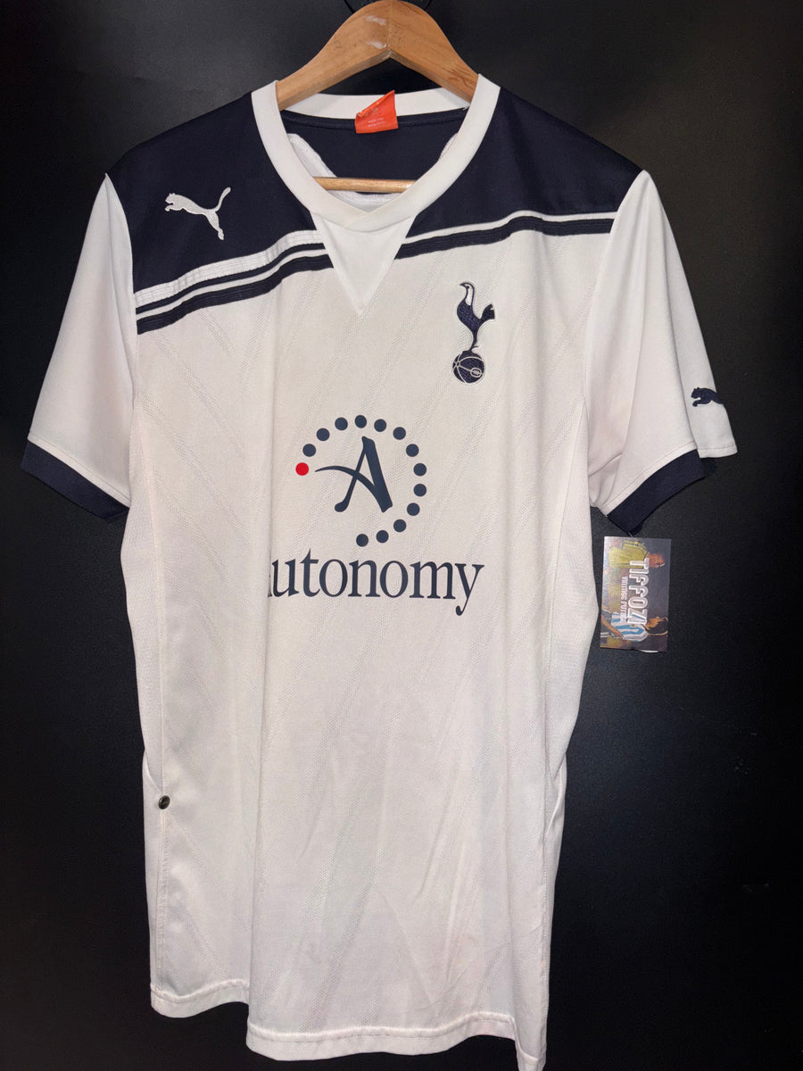 TOTTENHAM HOTSPURS MODRIC 2010-2011 ORIGINAL JERSEY Size M