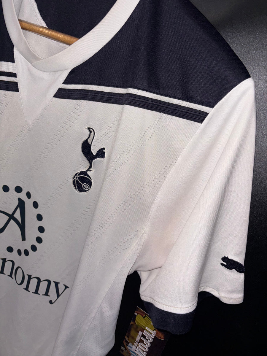 TOTTENHAM HOTSPURS MODRIC 2010-2011 ORIGINAL JERSEY Size M