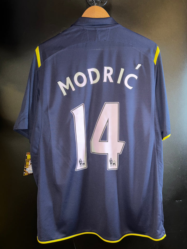 TOTTENHAM HOTSPURS MODRIC 2009-2010 ORIGINAL JERSEY Size XL