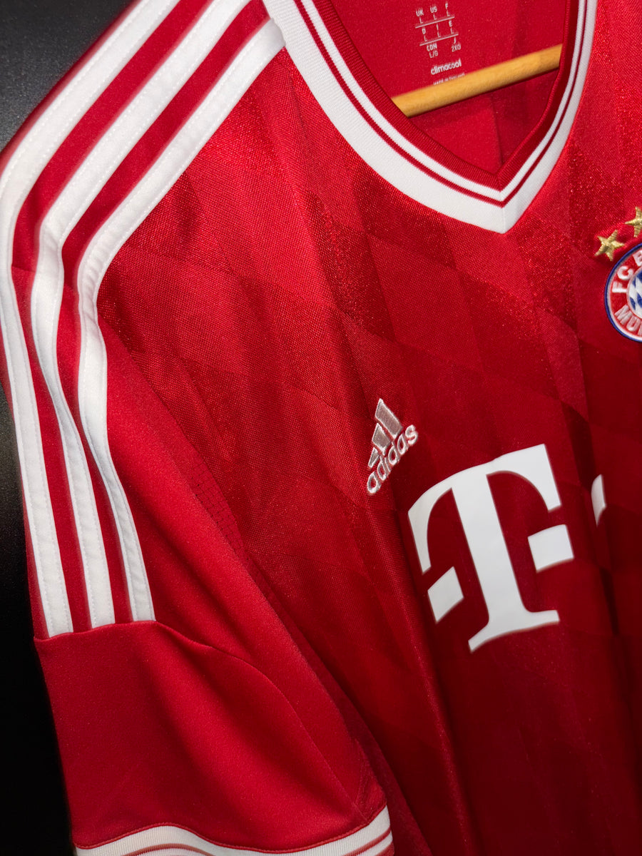 BAYERN MUNICH MULLER 2013-2014 ORIGINAL JERSEY Size L