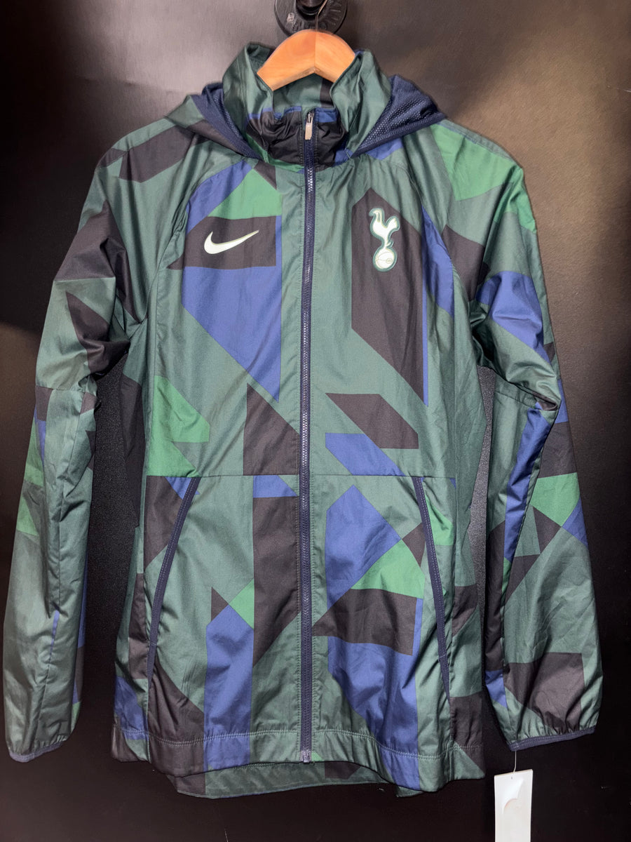 TOTTENHAM HOTSPURS 2020-2021 ORIGINAL JACKET Size S
