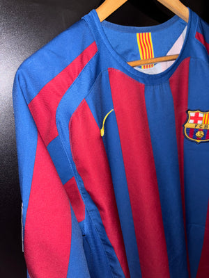 BARCELONA RONALDINHO 2005-2006 ORIGINAL JERSEY Size M
