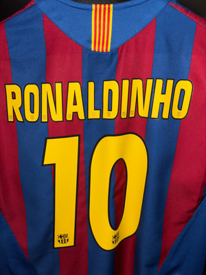 BARCELONA RONALDINHO 2005-2006 ORIGINAL JERSEY Size M