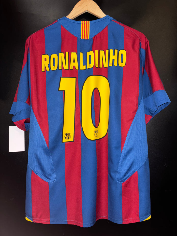 BARCELONA RONALDINHO 2005-2006 ORIGINAL JERSEY Size M