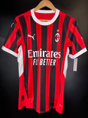 AC MILAN PULISIC 2024-2025 ORIGINAL JERSEY Size M