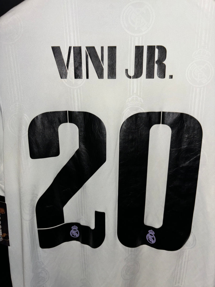 REAL MADRID VINI JR 2022-2023 ORIGINAL JERSEY Size M