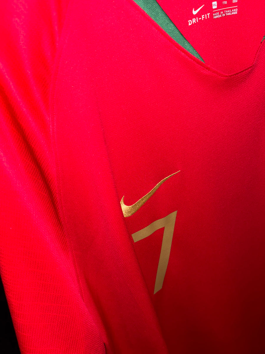 PORTUGAL RONALDO 2018-2019 ORIGINAL JERSEY Size 2XL