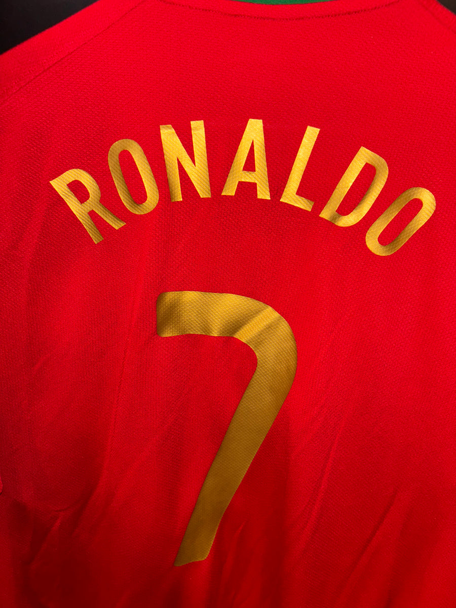 PORTUGAL RONALDO 2008-2009 ORIGINAL JERSEY Size L
