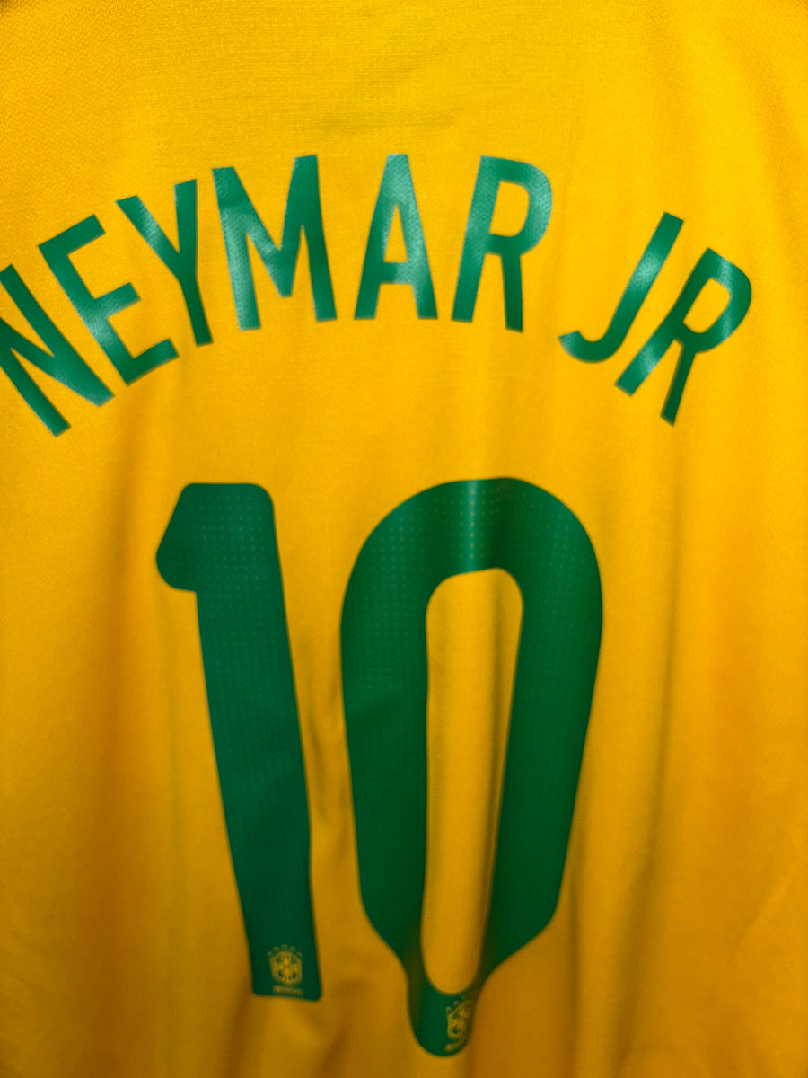 BRAZIL NEYMAR JR 2013-2014 ORIGINAL JERSEY SIZE L