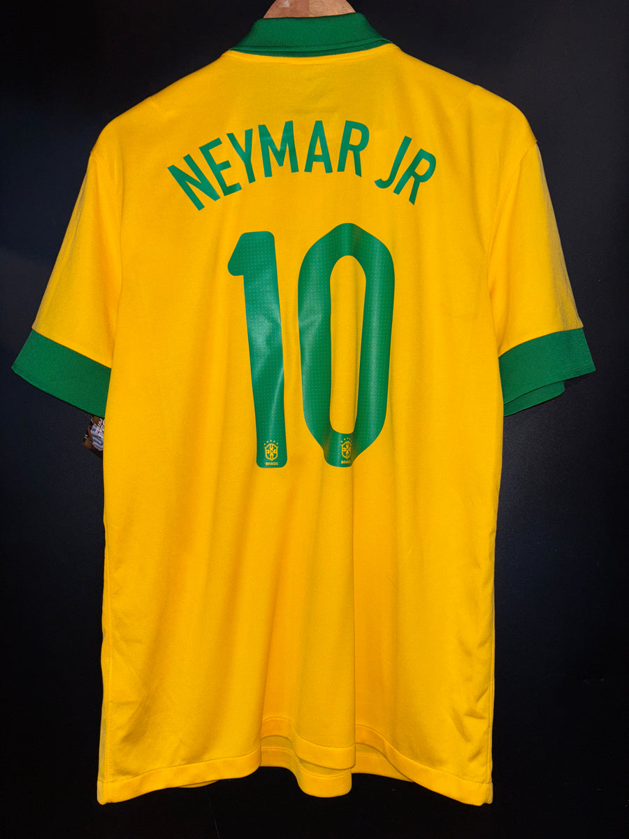 BRAZIL NEYMAR JR 2013-2014 ORIGINAL JERSEY SIZE L