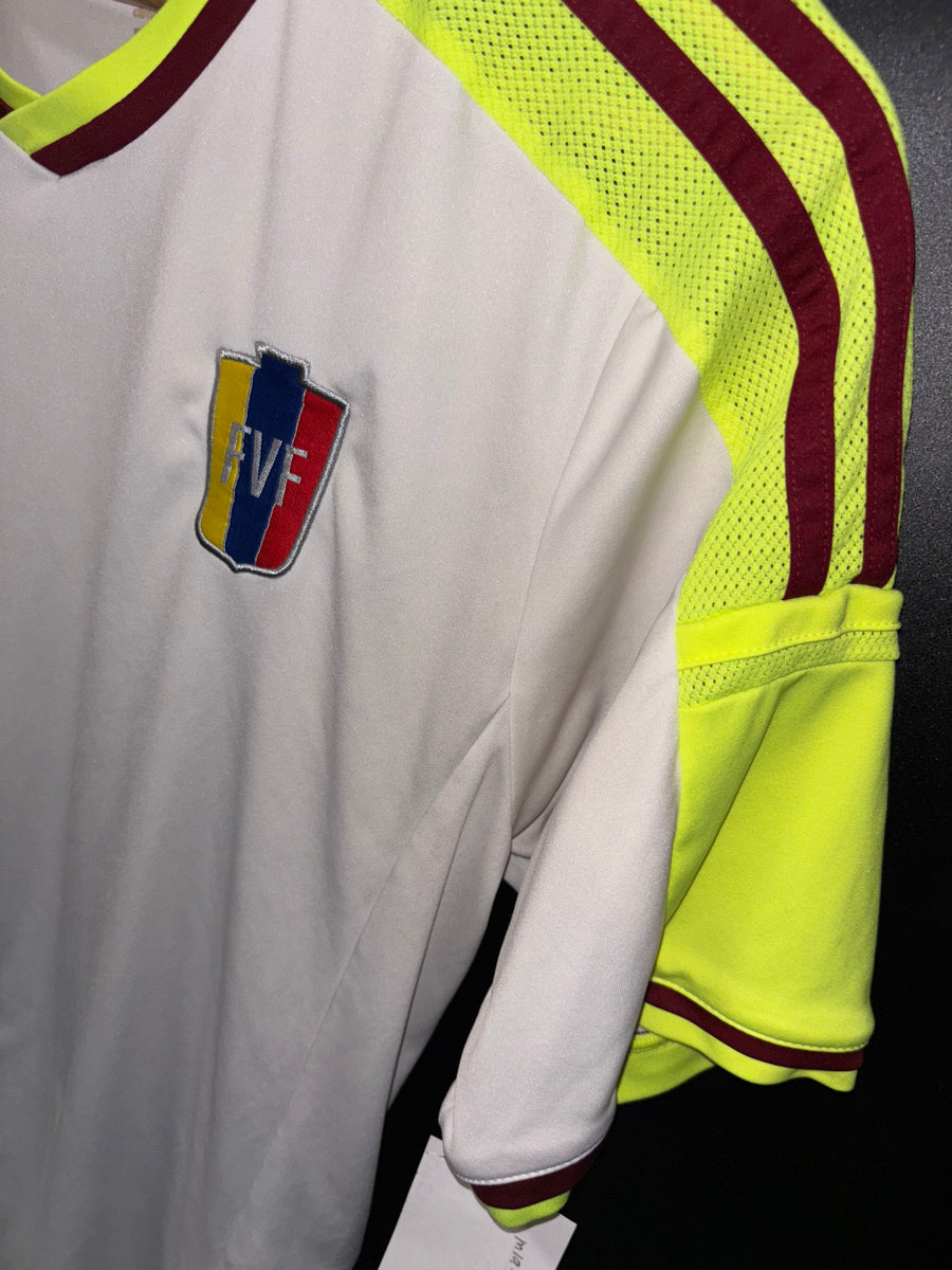 VENEZUELA 2013-2014 ORIGINAL JERSEY SIZE M