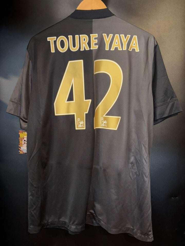 MANCHESTER CITY YAYA 2013-2014 ORIGINAL JERSEY Size XL