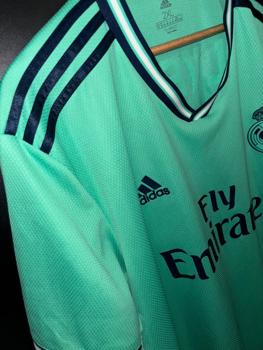 REAL MADRID VALVERDE 2019-2020 ORIGINAL PLAYER JERSEY Size 2XL