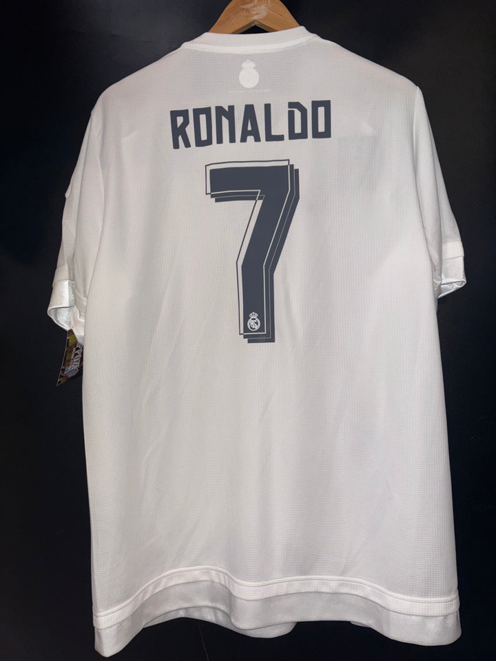 REAL MADRID RONALDO 2015-2016 ORIGINAL JERSEY SIZE XL