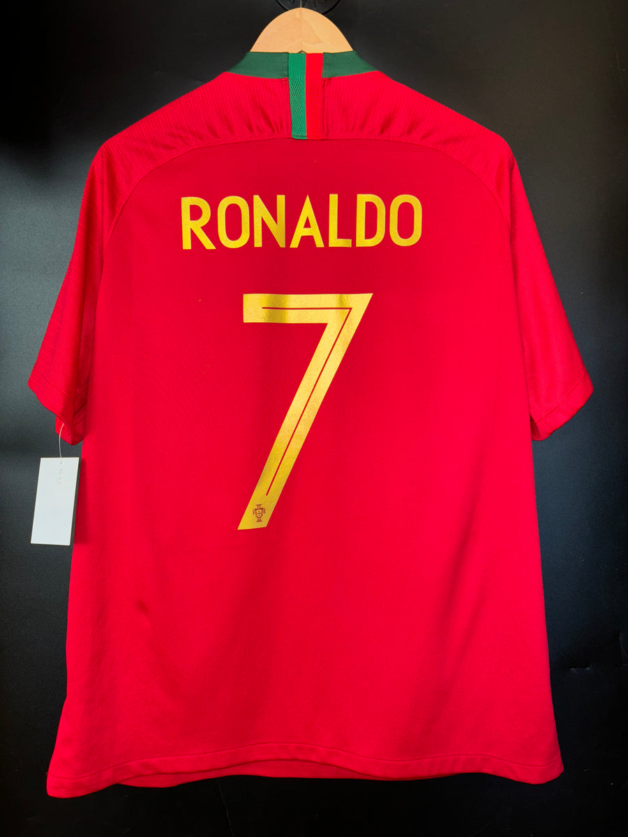 PORTUGAL RONALDO 2018-2019 ORIGINAL JERSEY Size XL