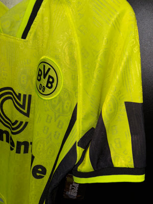 BORUSSIA DORTMUND MOLLER 1996-1997 ORIGINAL JERSEY SIZE M