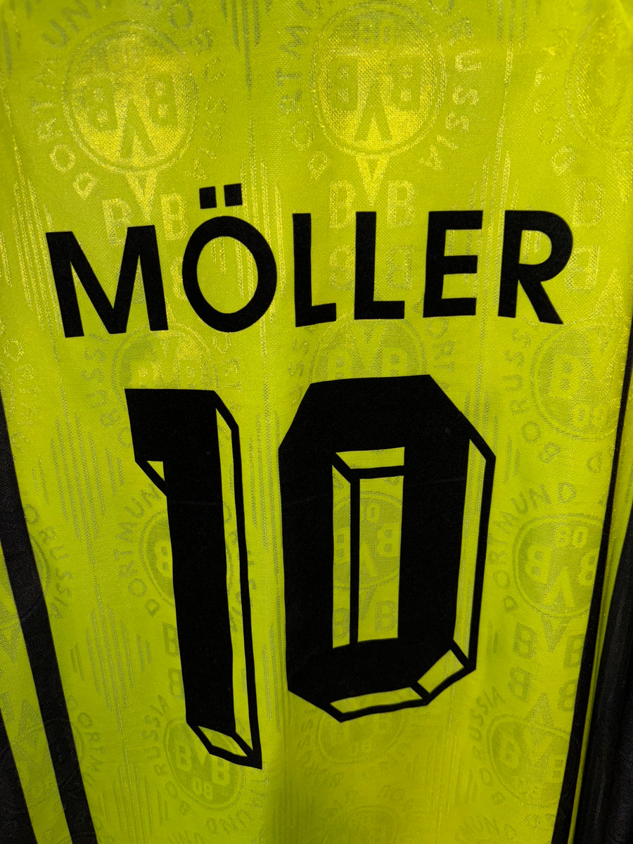 BORUSSIA DORTMUND MOLLER 1996-1997 ORIGINAL JERSEY SIZE M