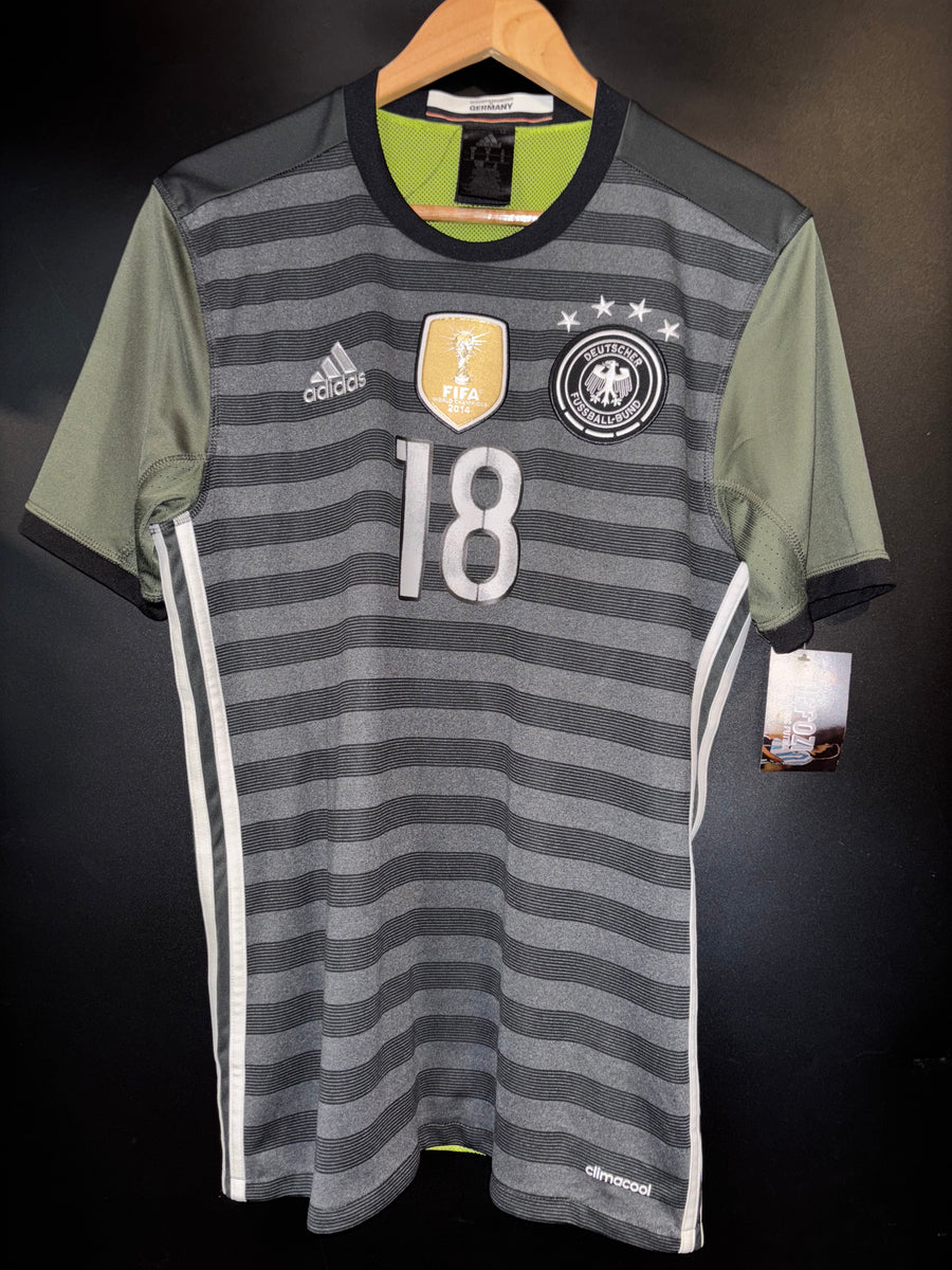 GERMANY KROOS 2016-2017 ORIGINAL JERSEY SIZE M