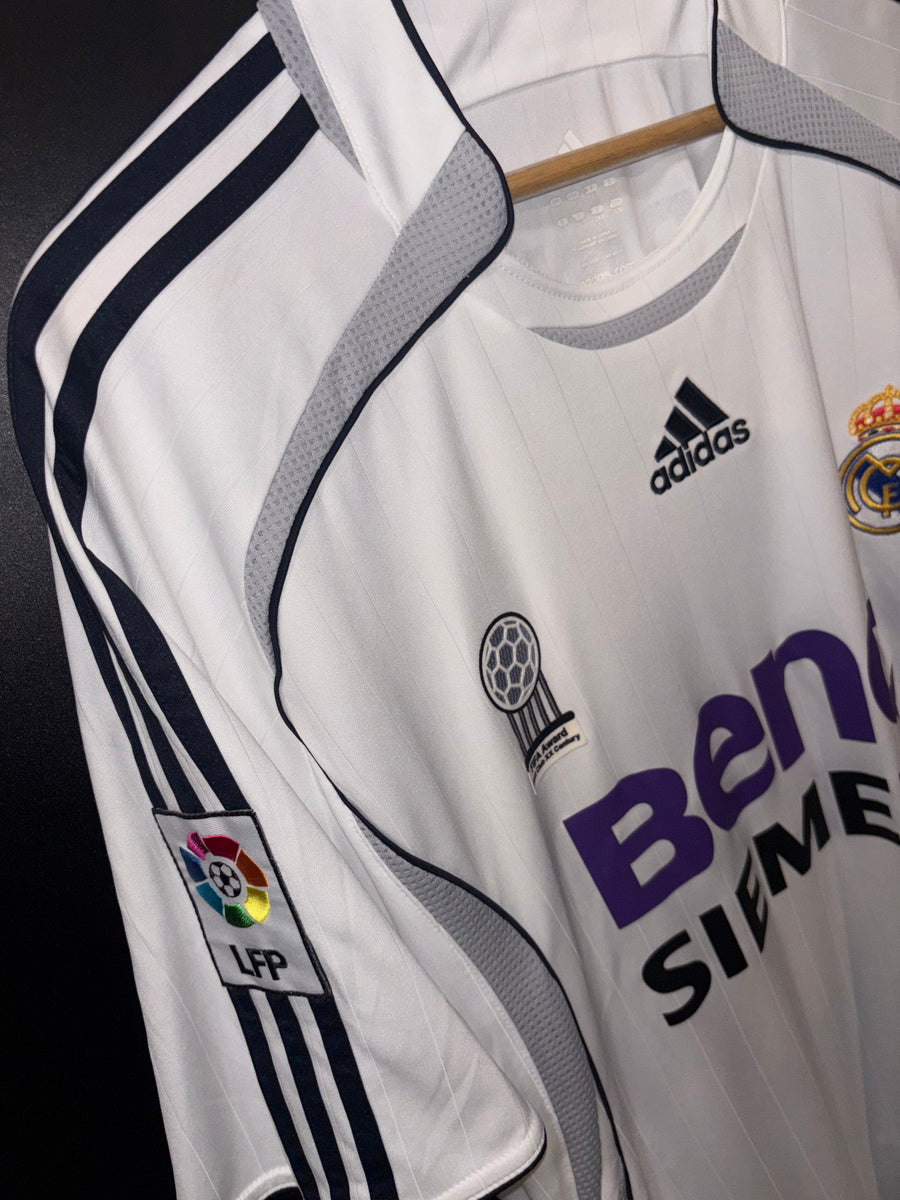 REAL MADRID RONALDO 2006-2007 ORIGINAL JERSEY Size L