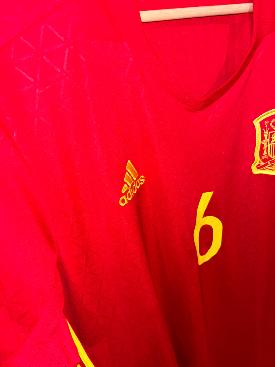 SPAIN INIESTA 2016-2017 ORIGINAL JERSEY Size XL