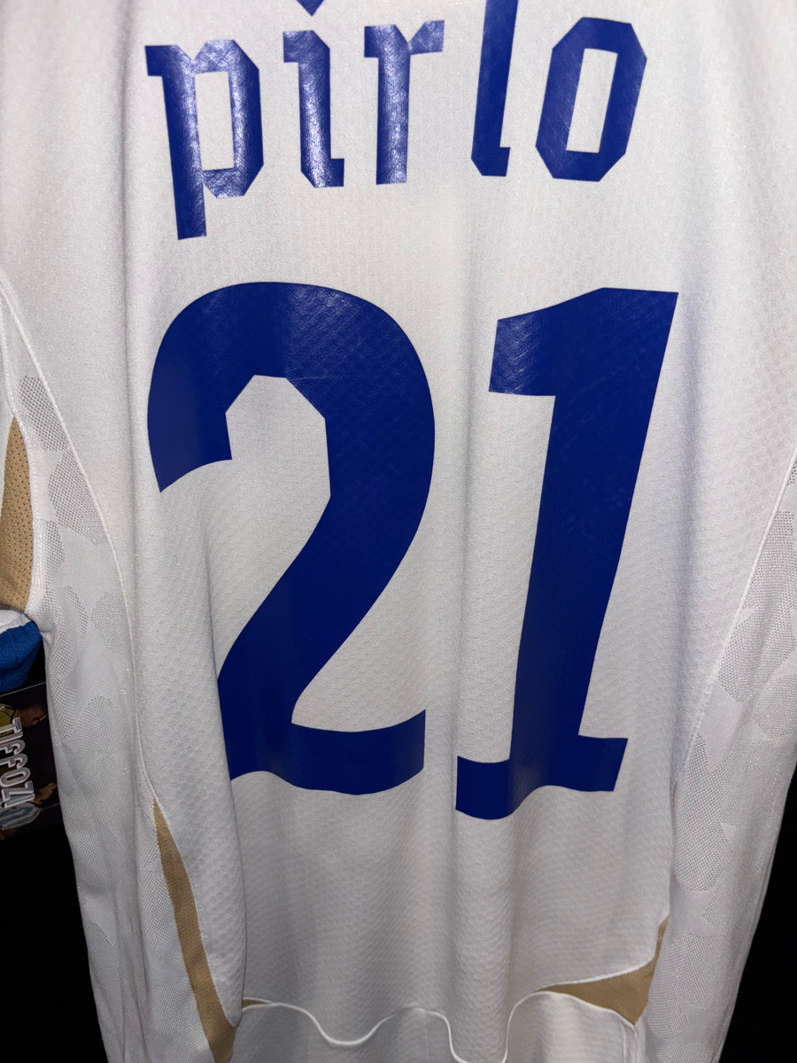 ITALY  PIRLO 2010-2011 ORIGINAL JERSEY Size S