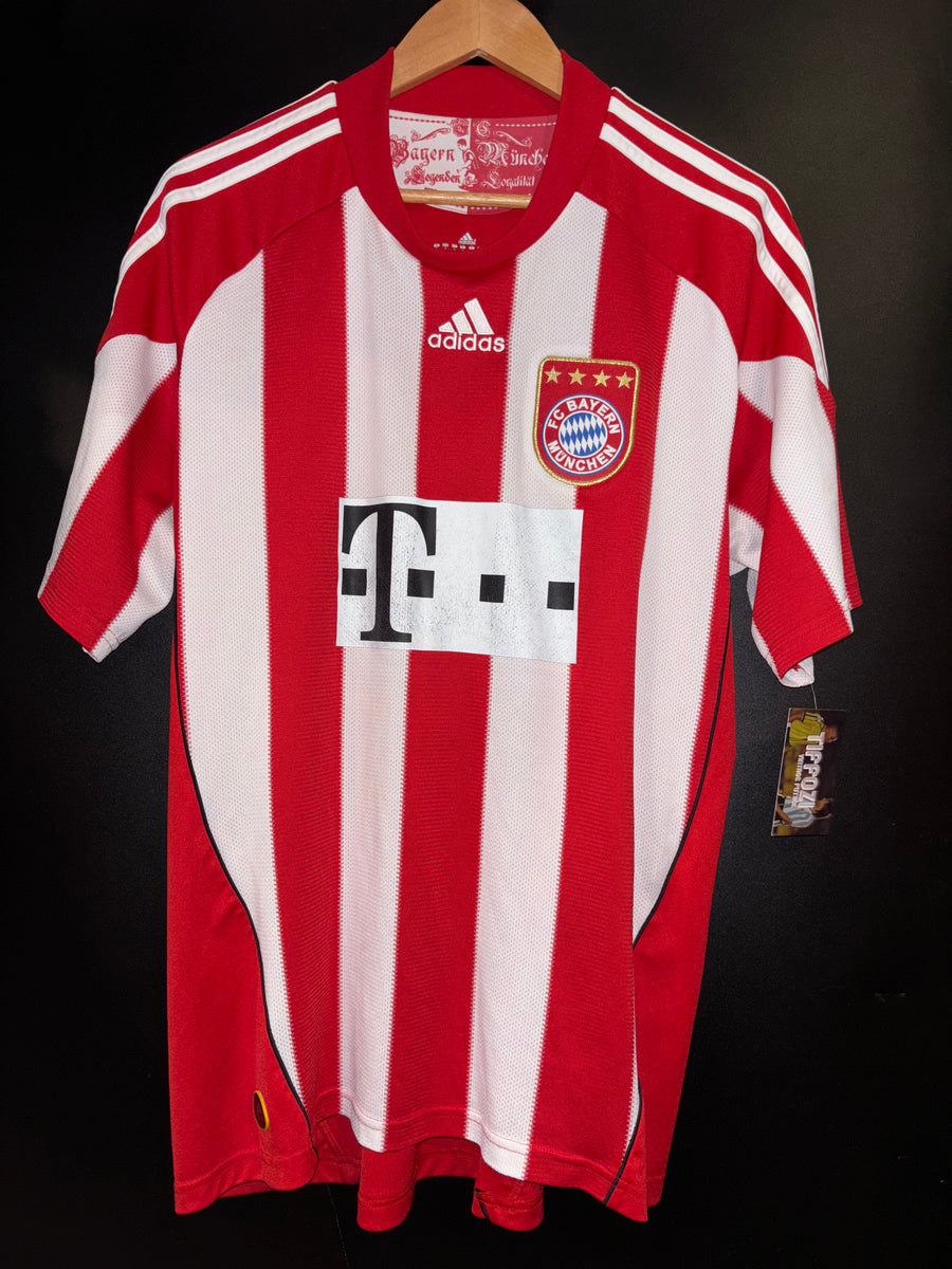 BAYERN MUNICH ROBBEN 2010-2011 ORIGINAL JERSEY Size L