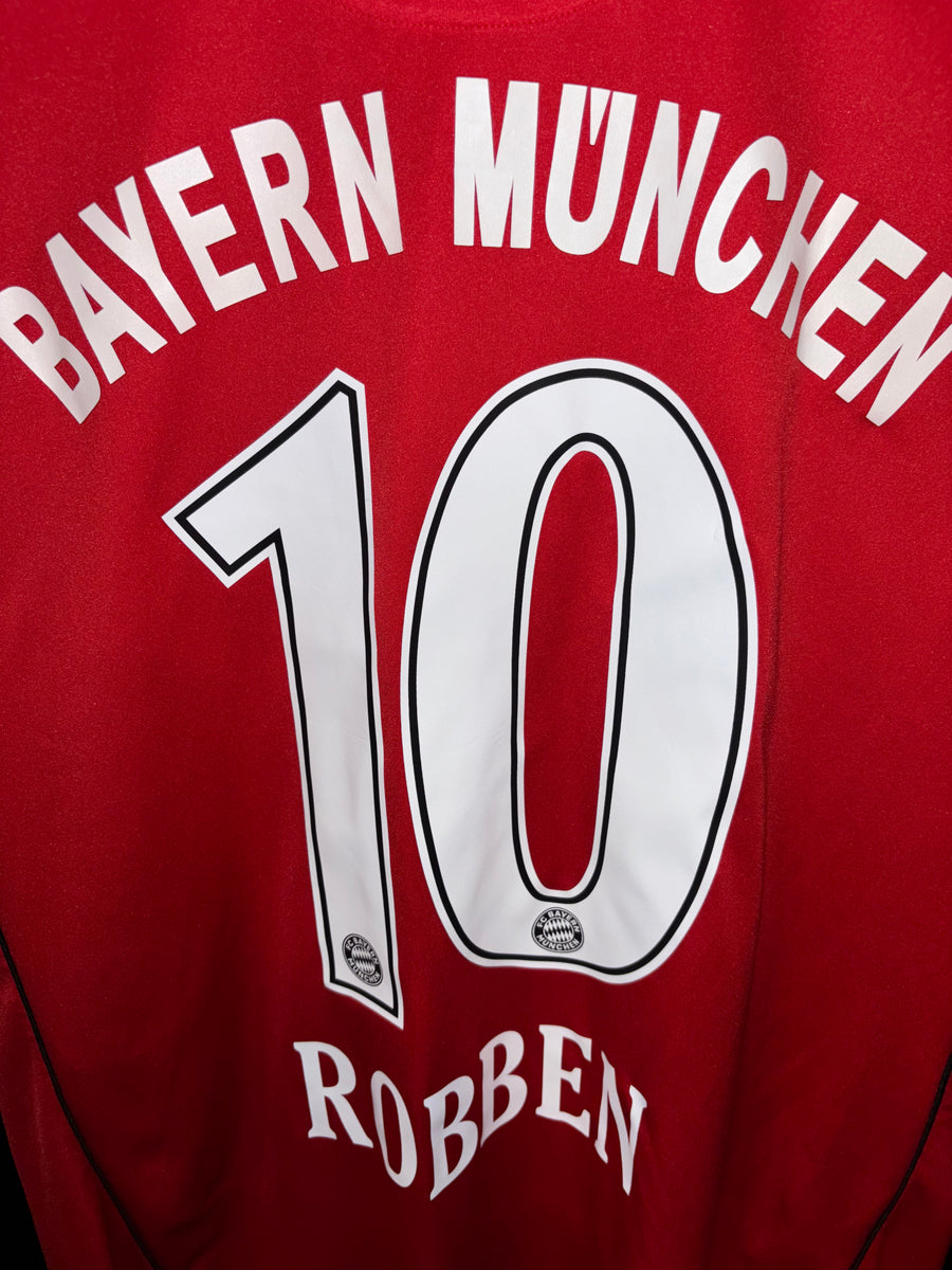 BAYERN MUNICH ROBBEN 2010-2011 ORIGINAL JERSEY Size L