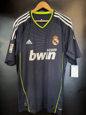 REAL MADRID RONALDO 2010-2011 ORIGINAL JERSEY Size L