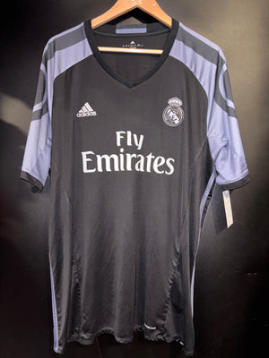 REAL MADRID RONALDO 2016-2017 ORIGINAL JERSEY SIZE 2XL