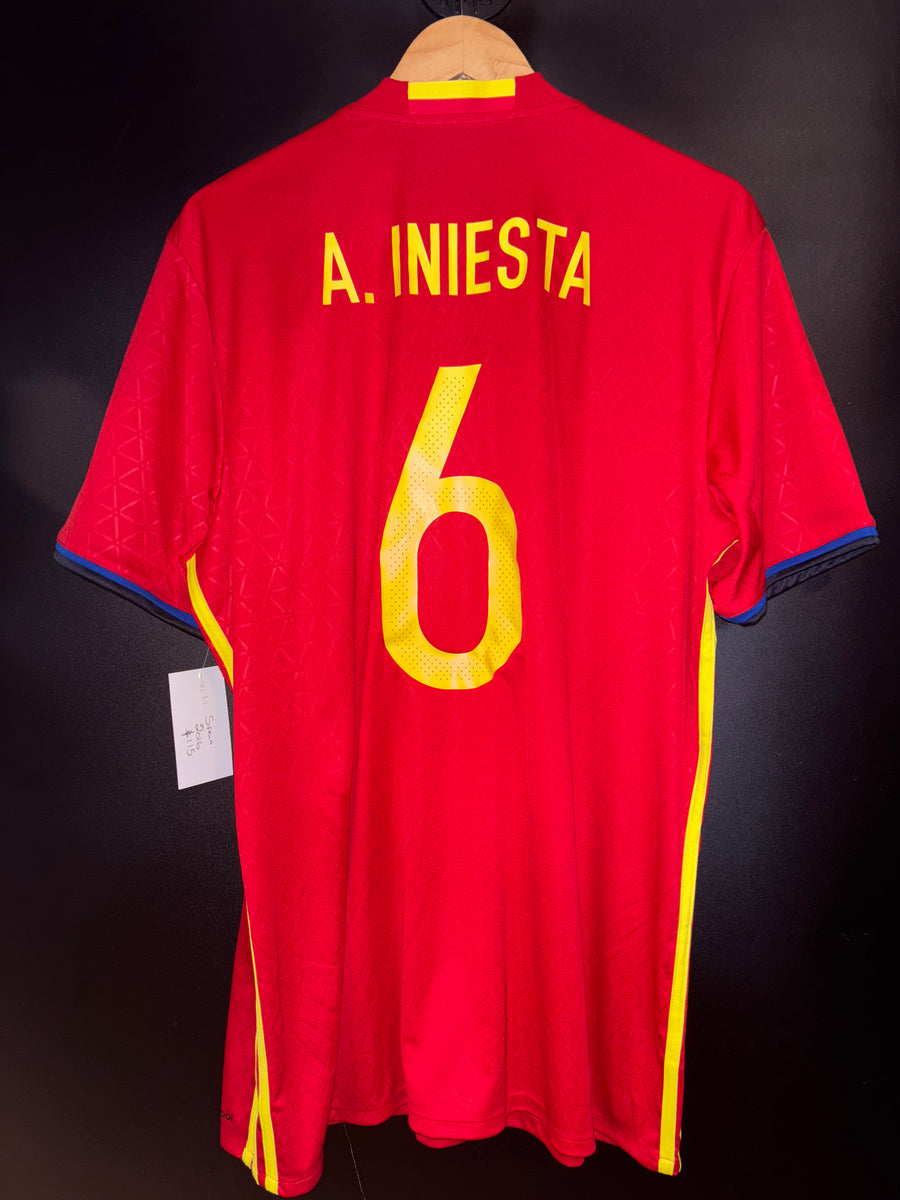 SPAIN INIESTA 2016-2017 ORIGINAL JERSEY Size XL