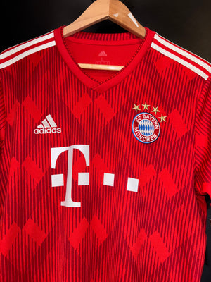 BAYERN MUNICH LEWANDOWSKI 2018-2019 ORIGINAL JERSEY Size L