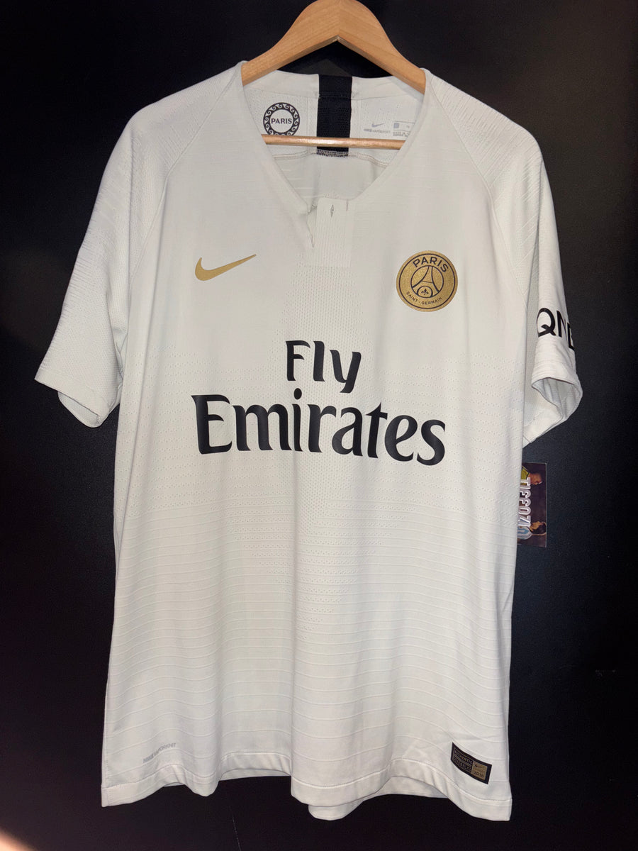 PSG PARIS SAINT GERMAIN MBAPPE 2018-2019 ORIGINAL PLAYER JERSEY SIZE XL