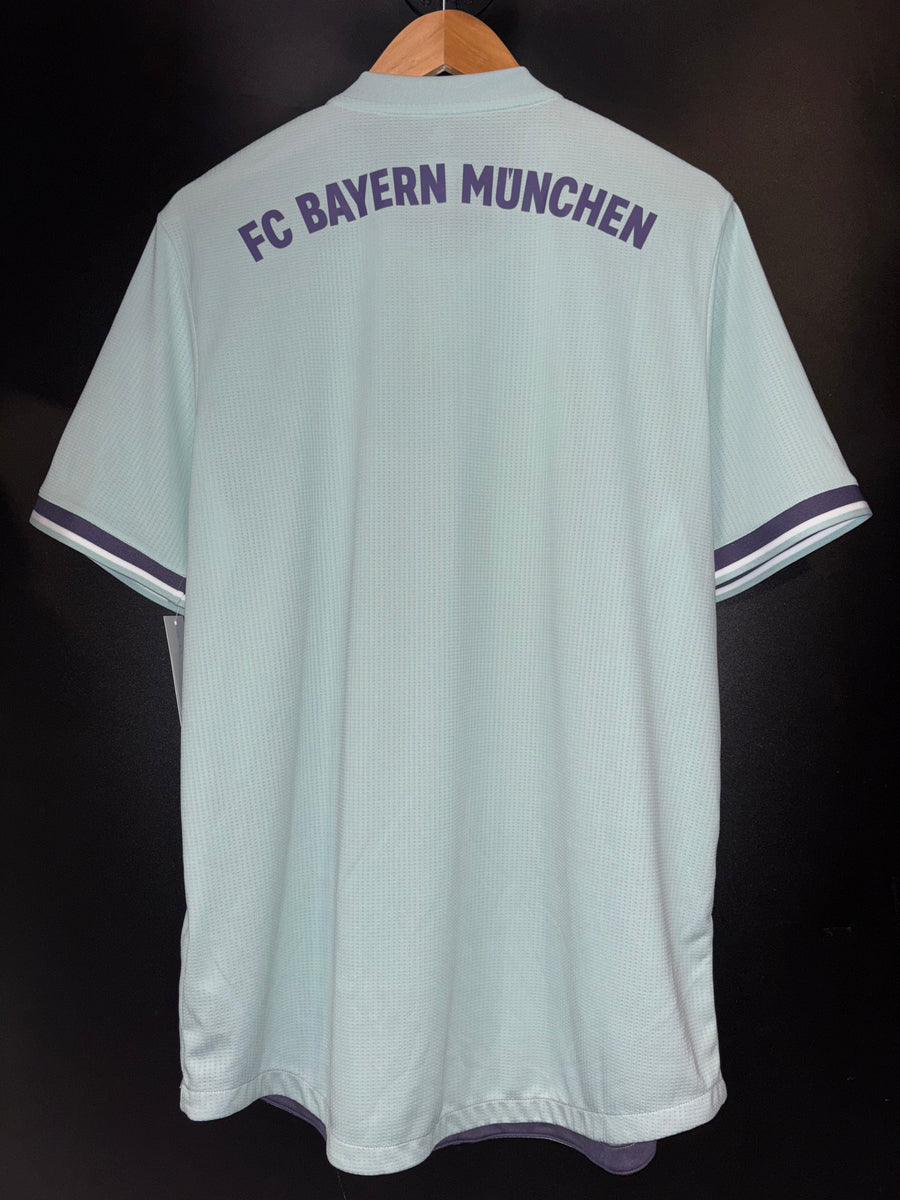 BAYERN MUNICH 2018-2019 ORIGINAL PLAYER JERSEY Size XL