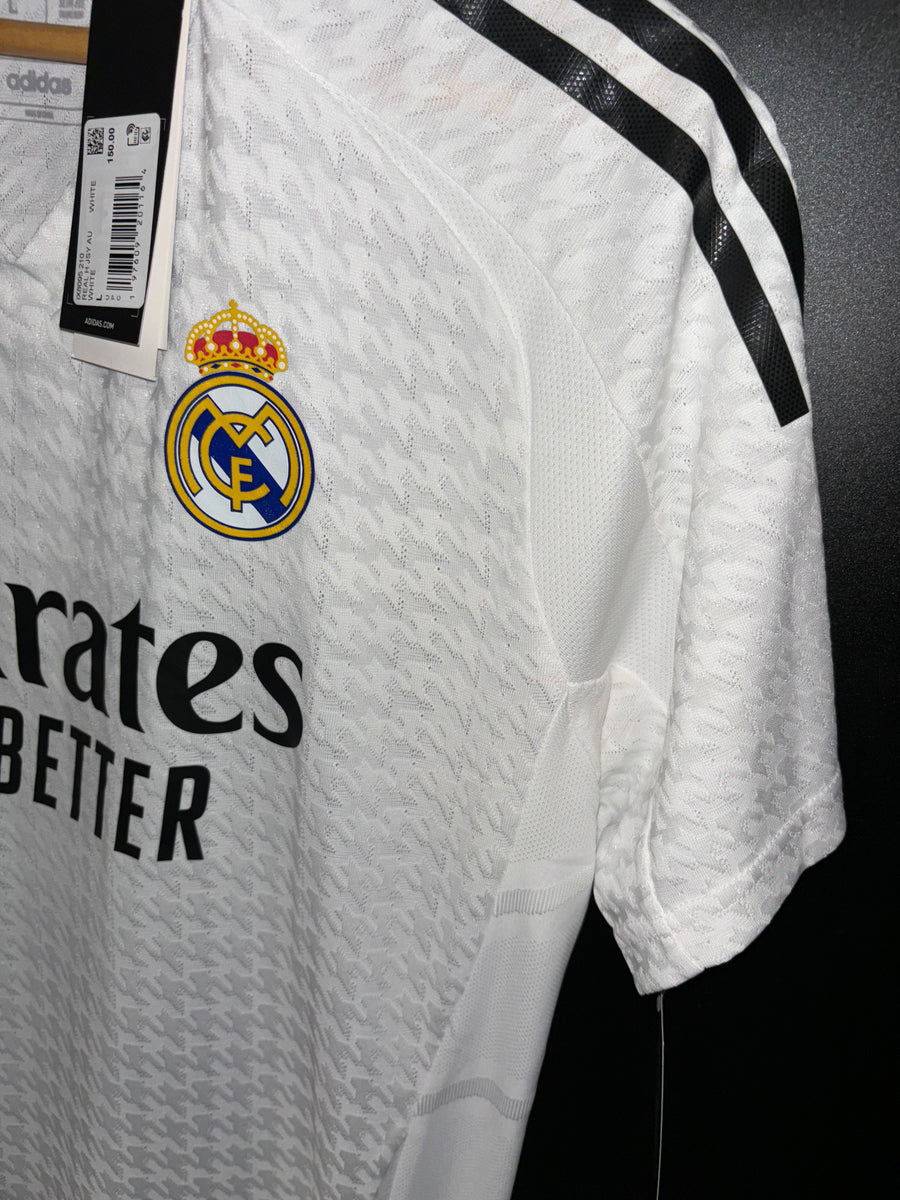 REAL MADRID VINI JR 2024-2025 ORIGINAL PLAYER JERSEY Size L