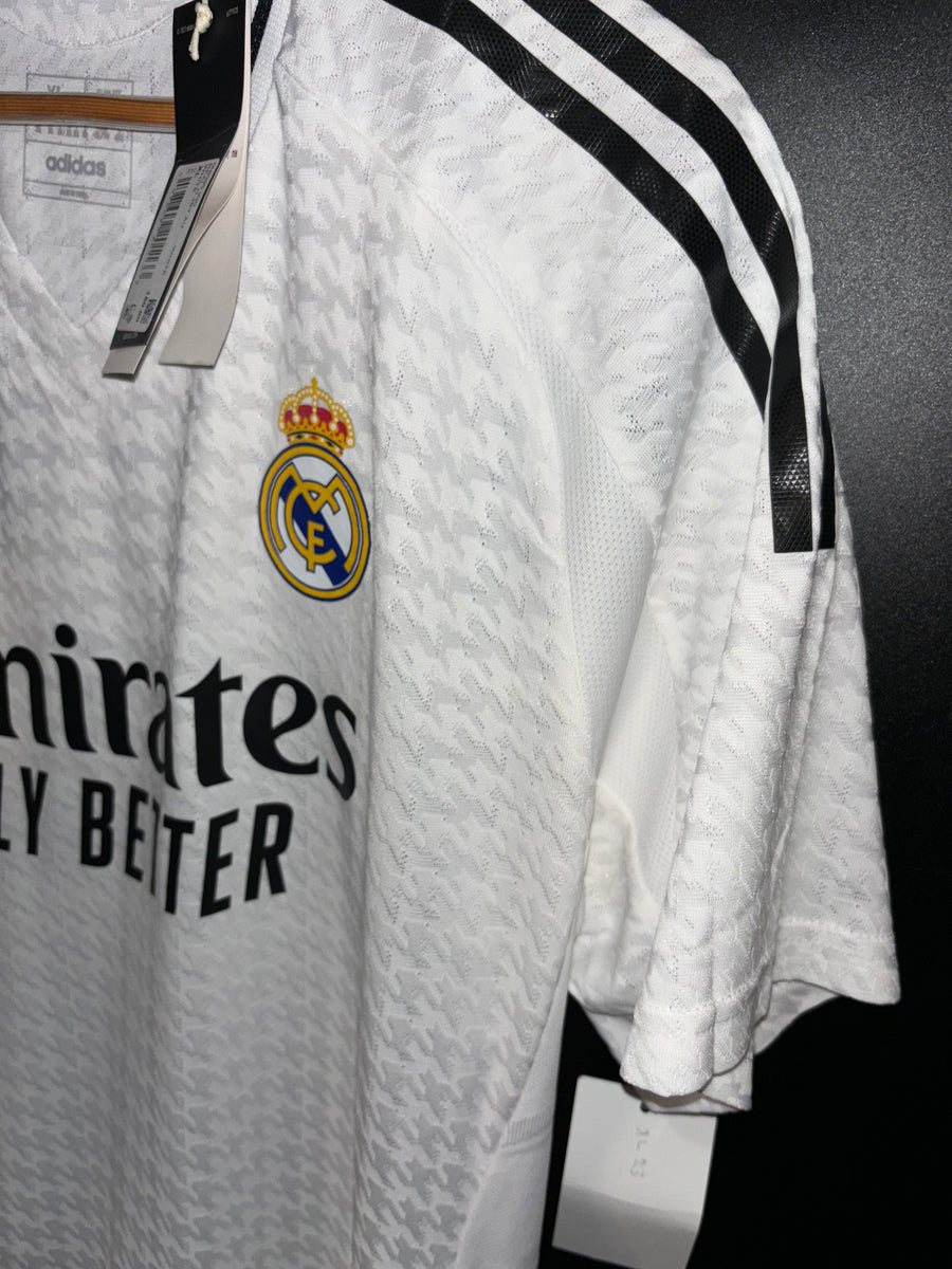 REAL MADRID VINI JR 2024-2025 ORIGINAL PLAYER JERSEY Size XL