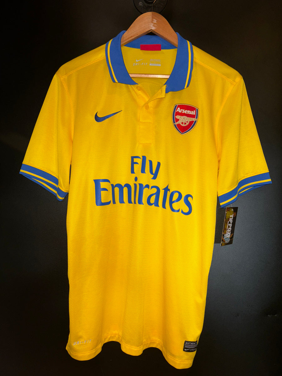 ARSENAL OZIL 2013-2014 ORIGINAL JERSEY Size M