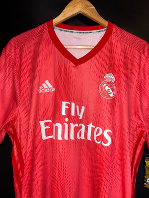 REAL MADRID MODRIC 2018-2019 ORIGINAL JERSEY Size L