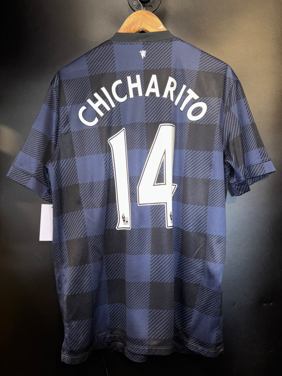 MANCHESTER UNITED CHICHARITO 2013-2014 ORIGINAL JERSEY Size L