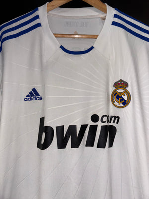 REAL MADRID RONALDO 2010-2011 ORIGINAL JERSEY Size XL