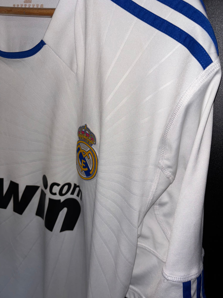 REAL MADRID RONALDO 2010-2011 ORIGINAL JERSEY Size XL