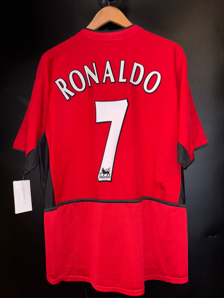 MANCHESTER UNITED RONALDO 2003-2004 ORIGINAL JERSEY Size L