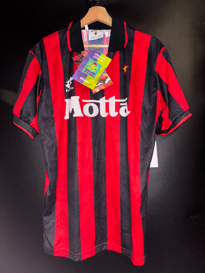 AC MILAN 1993-1994 ORIGINAL JERSEY Size M