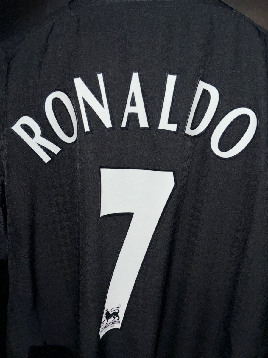 MANCHESTER UNITED RONALDO 2003-2004 ORIGINAL AWAY JERSEY Size XL