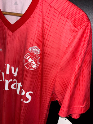 REAL MADRID MODRIC 2018-2019 ORIGINAL JERSEY Size L