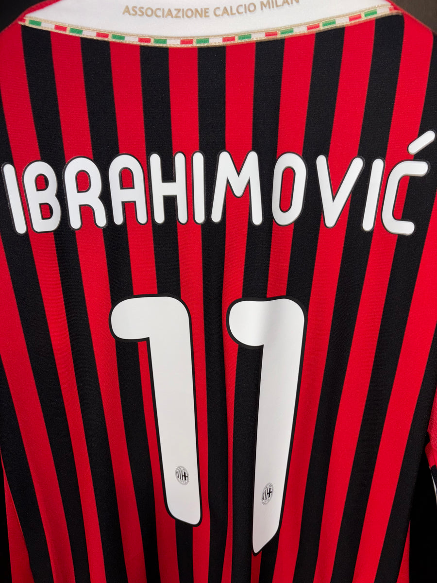 AC MILAN ZLATAN 2011-2012 ORIGINAL  JERSEY Size L