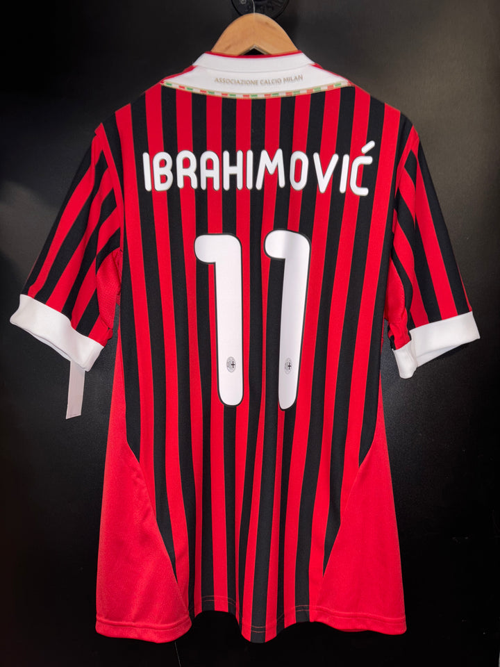 AC MILAN ZLATAN 2011-2012 ORIGINAL  JERSEY Size L