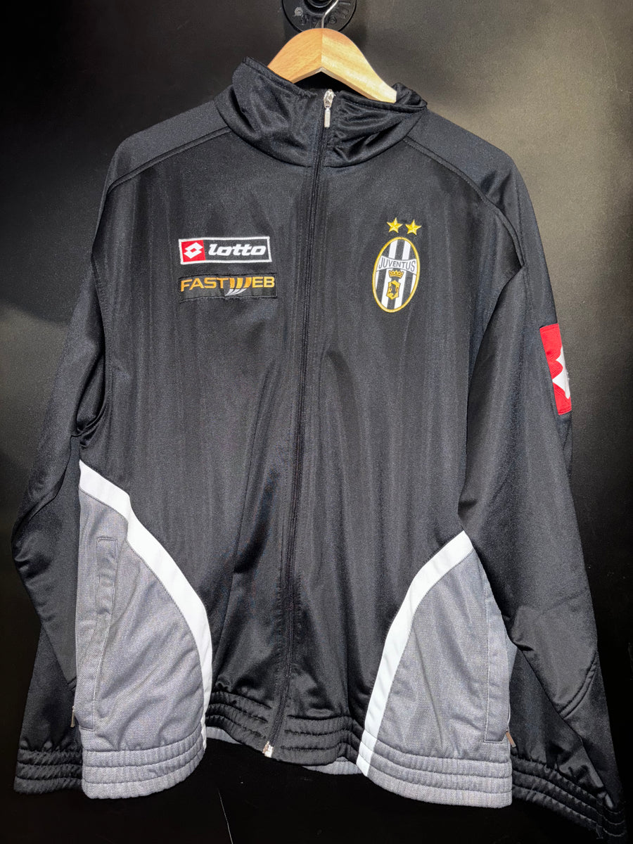 JUVENTUS 2001-2002 ORIGINAL JACKET Size XL